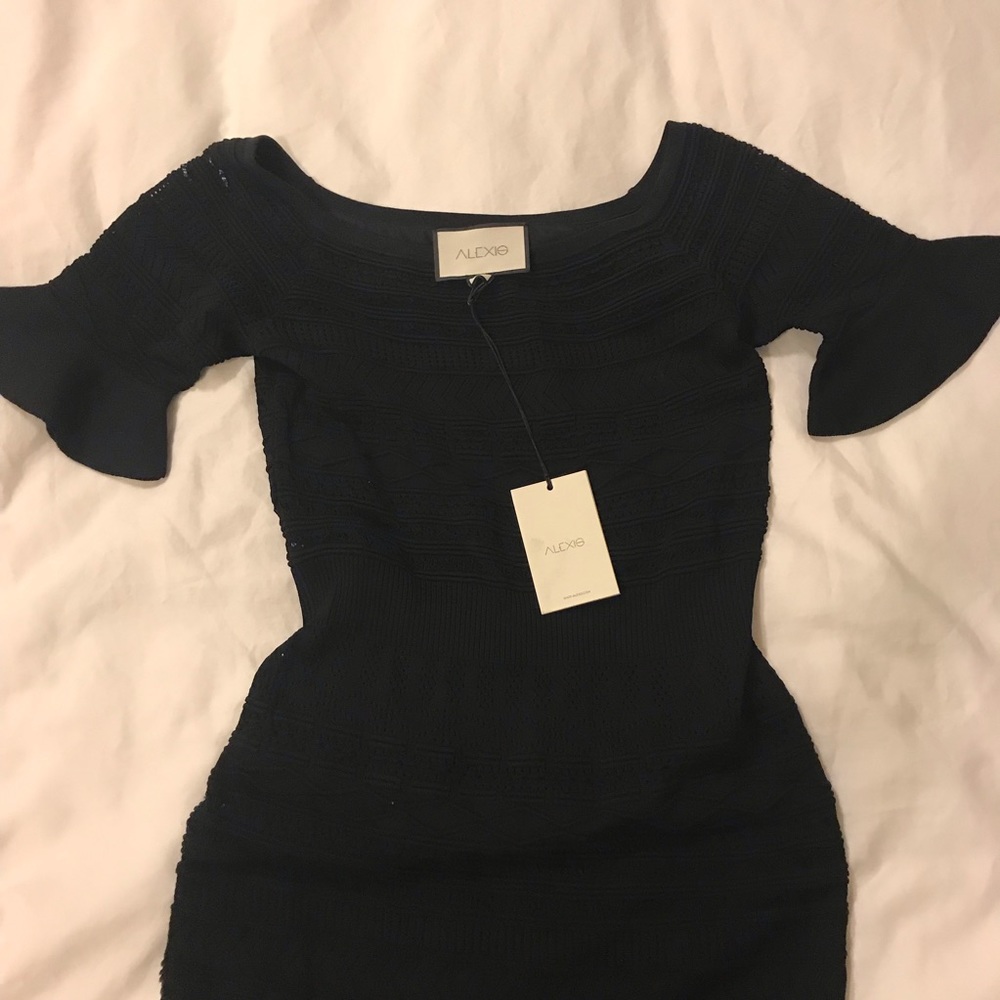 Alexis Sheira Off the Shoulder Knit Midi Dress L - Picture 5 of 8